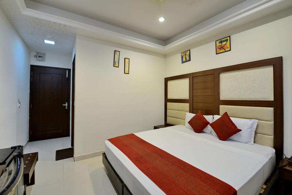 Hotel Orbit 34 Chandīgarh Extérieur photo