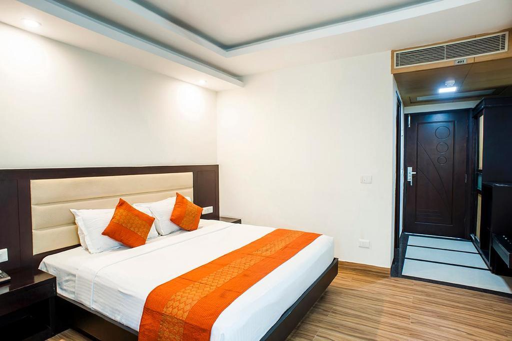 Hotel Orbit 34 Chandīgarh Extérieur photo